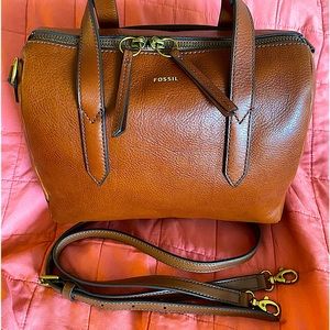 Fossil Sydney Satchel in Medium Brown NWOT